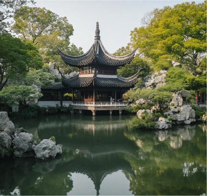 南宁雨真餐饮有限公司